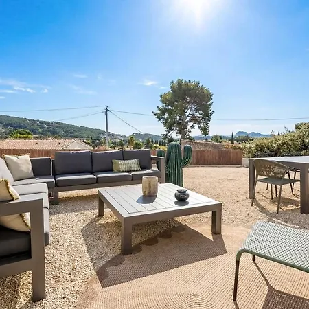 Villa Modern House With Sea View