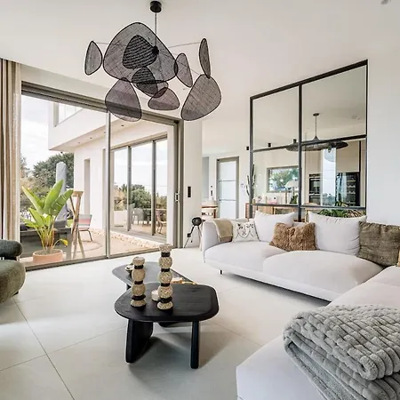 Modern House With Sea View * Ceyreste